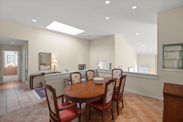 1360 Trinity Drive, Menlo Park CA: https://media.crmls.org/mediaz/08db8846-9bc3-435e-a461-21f78cd5f0ce.jpg