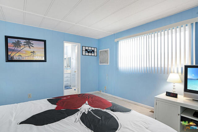 119 Aliso Drive, Palm Springs CA: https://media.crmls.org/mediaz/08dbb421-ed44-4648-b660-1511c652fbca.jpg
