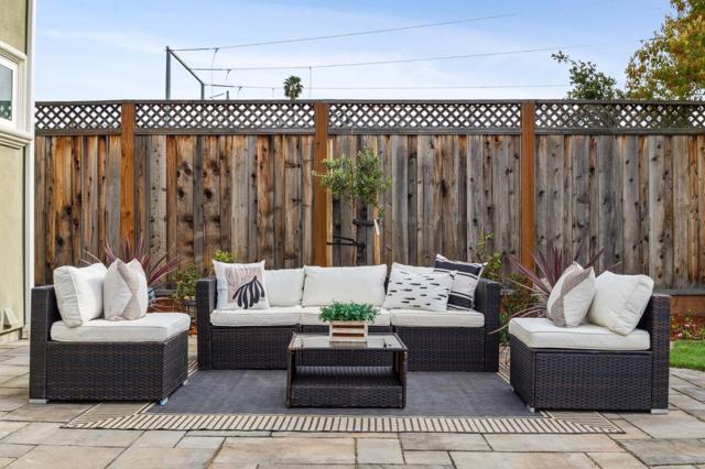 Image 54 of 63 For 4465 Lonardo Avenue