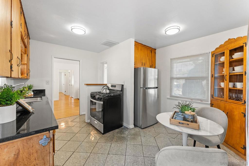 4540 Voltaire - photo 10