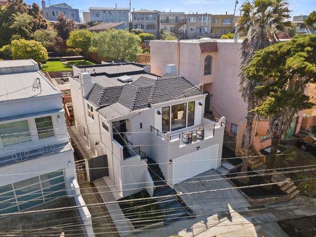 260 Curtis Street, San Francisco CA: https://media.crmls.org/mediaz/08dc9bd3-9b78-4656-a1eb-6e26006e0c21.jpg
