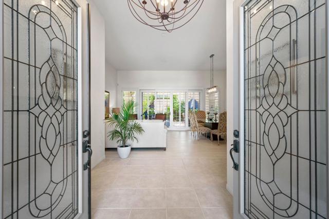 78467 Sterling Lane, Palm Desert CA: https://media.crmls.org/mediaz/08dcbfab-7313-4d49-9e85-9bb9146e7423.jpg