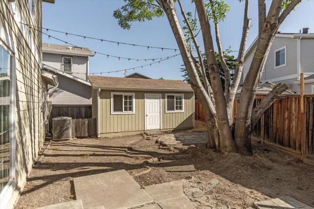 3638 Clear Brook Court, San Jose CA: https://media.crmls.org/mediaz/08dce528-c9b2-4465-80ab-71de3d7d6daf.jpg