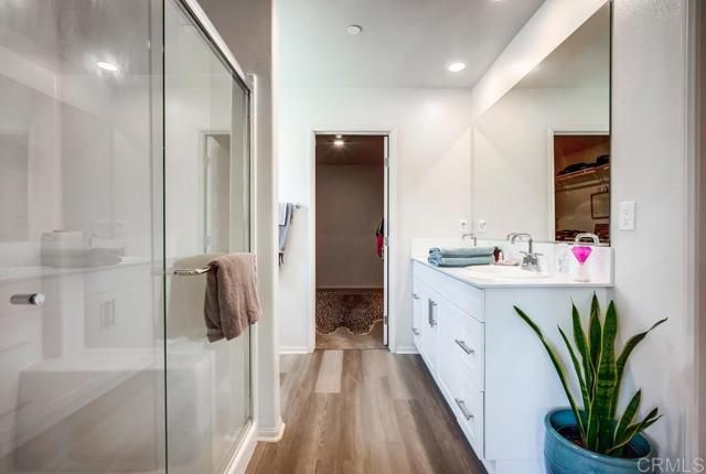 29146 Quarry Way, Lake Elsinore CA: https://media.crmls.org/mediaz/08dd003c-2335-4603-ba74-abf07767ba99.jpg
