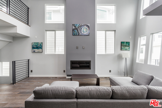 205 IRENA Avenue, Redondo Beach, California 90277, 5 Bedrooms Bedrooms, ,4 BathroomsBathrooms,Residential,Sold,IRENA,17275834