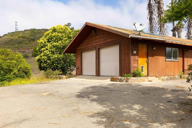 Detail Gallery Image 39 of 57 For 29556 Sierra Rojo Ln, Valley Center,  CA 92082 - 3 Beds | 2 Baths