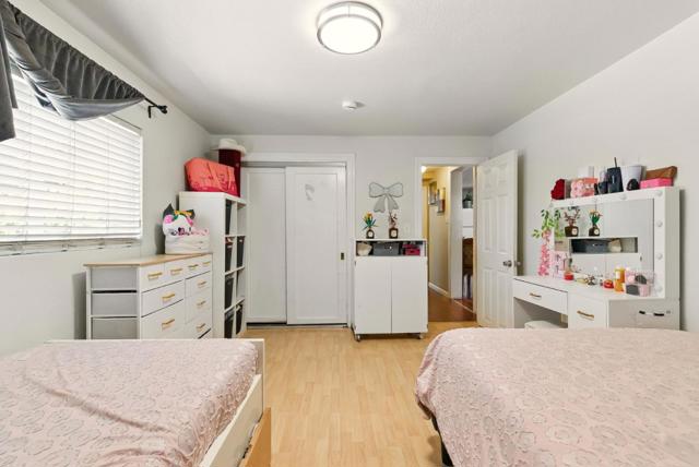 109 Dumbarton Avenue, Redwood City CA: https://media.crmls.org/mediaz/08dfa8b7-04a6-4d8e-af51-b964f5f03597.jpg