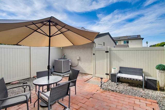 3612 Fairlomas Road, National City CA: https://media.crmls.org/mediaz/08e01b6c-7f21-4f19-82ab-f66160d988a0.jpg