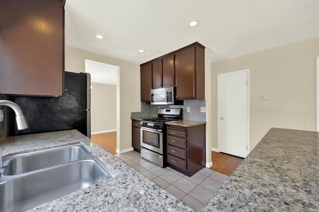 8329 Ildica Street, Spring Valley CA: https://media.crmls.org/mediaz/08e0ef42-4e09-4cc5-a4b0-56a48ca195ba.jpg