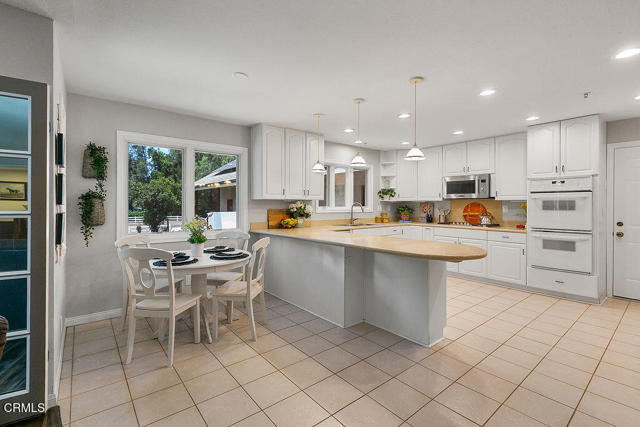 Detail Gallery Image 25 of 72 For 2735 Los Pinos Cir, Camarillo,  CA 93012 - 4 Beds | 2/2 Baths