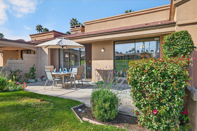 76205 Impatiens Circle, Palm Desert CA: https://media.crmls.org/mediaz/08e2efd4-e924-4973-8f5c-49fb99c5a124.jpg