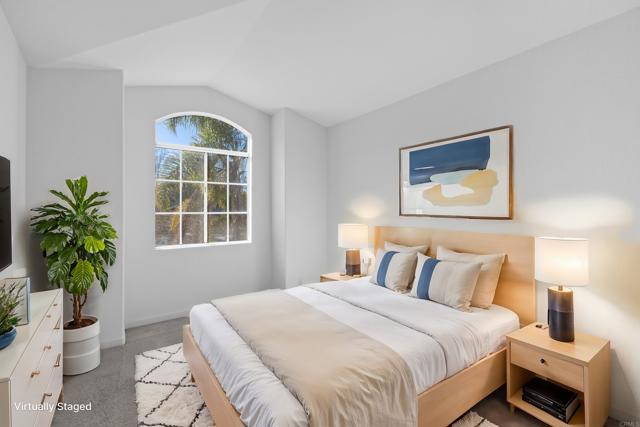 Detail Gallery Image 10 of 18 For 625 Aliento Ct, Vista,  CA 92081 - 3 Beds | 2/1 Baths