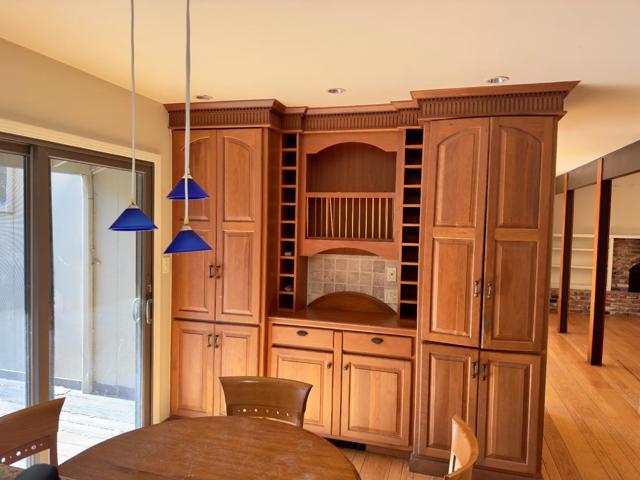 46 Morse Lane, Redwood City CA: https://media.crmls.org/mediaz/08e58f22-45fe-4c55-899e-e93ab4db1fcf.jpg