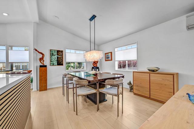 6503 Friendly Place, Carlsbad CA: https://media.crmls.org/mediaz/08e73d80-c421-4f91-a206-5501938dbe67.jpg