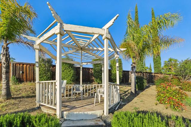 4715 Whitetail Lane, San Jose CA: https://media.crmls.org/mediaz/08e7741b-0028-45bd-9708-b2c1d0bfcad2.jpg