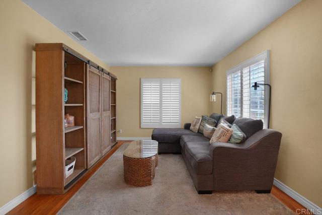 4533 Olive Avenue, La Mesa CA: https://media.crmls.org/mediaz/08e7a859-cc98-467e-83b0-a3a1dd9ec3b8.jpg