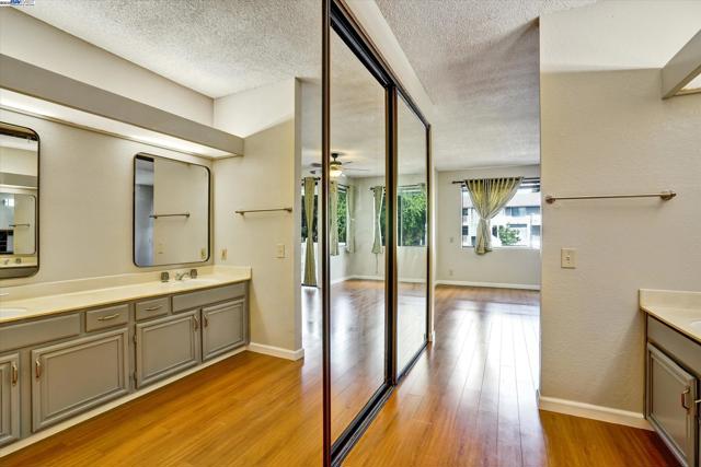 3402 Pinewood Ter, Fremont CA: https://media.crmls.org/mediaz/08e7ca12-9949-4db3-87b5-550acfa369c7.jpg