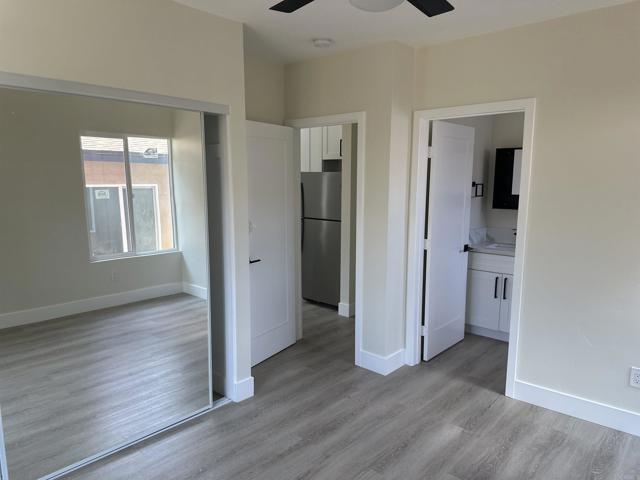 Image 10 of 12 For 4311 Dwight St Street