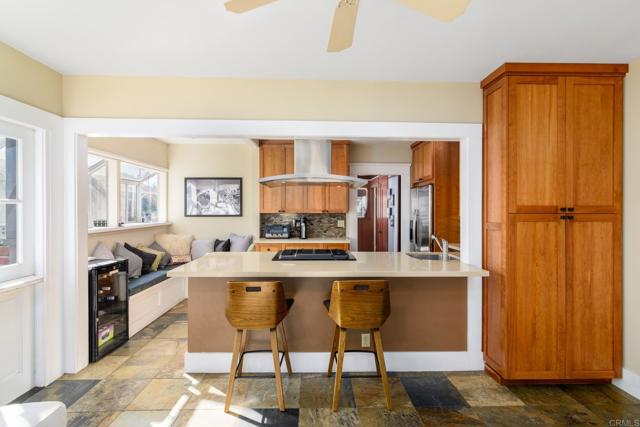 Detail Gallery Image 10 of 44 For 3915 Falcon St, San Diego,  CA 92103 - 3 Beds | 3 Baths