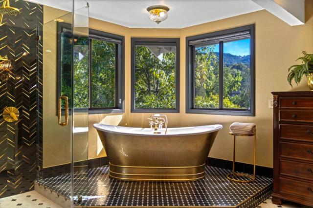 1128 Foxhurst Way, San Jose CA: https://media.crmls.org/mediaz/08e9fdef-bbd2-41f3-afe0-b61ec3dde9a2.jpg