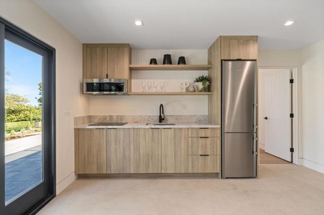 510 Darrell Road, Hillsborough CA: https://media.crmls.org/mediaz/08ea9c09-88ad-4e8b-a192-520a64fbbaff.jpg