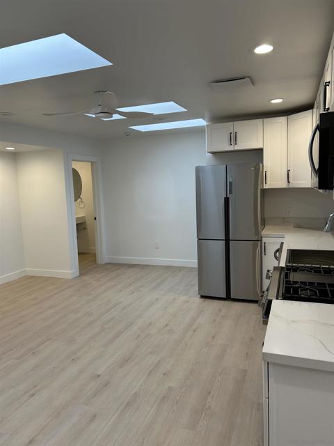 1133 Sweetwater Lane, Spring Valley CA: https://media.crmls.org/mediaz/08ebf740-92b5-4212-b27f-1a5333375566.jpg