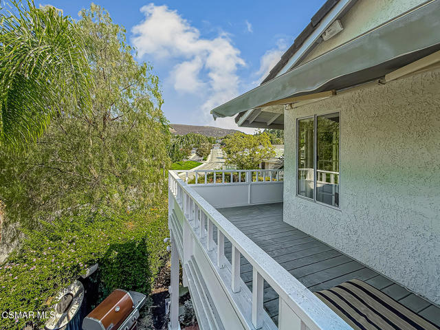 2848 Bayham Cir, Thousand Oaks CA: https://media.crmls.org/mediaz/08ece872-99da-438e-9531-2b9b86149d71.jpg