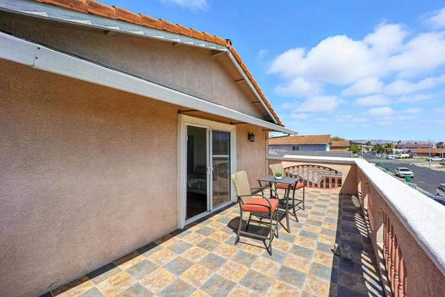 2507 Constellation Drive, Hayward CA: https://media.crmls.org/mediaz/08ecfdee-1f8a-465b-a5b7-1f0456da4374.jpg