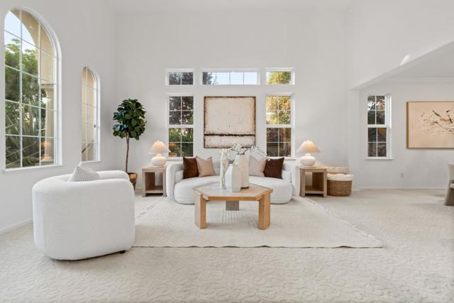 34798 Williams Way, Union City CA: https://media.crmls.org/mediaz/08ed1ea0-efec-4158-a3d0-e1af53209b8e.jpg