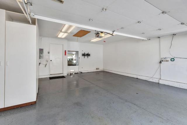 15173 Yosemite Way, Morgan Hill CA: https://media.crmls.org/mediaz/08edc5af-696e-4d4a-95ab-4f3e40b10bd1.jpg