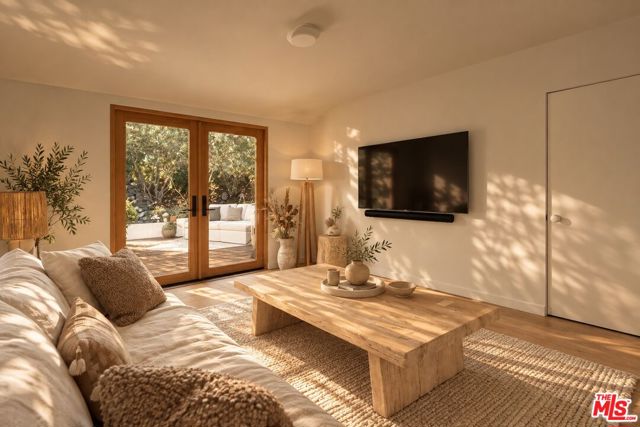 2 Bed Home for Sale in Los Angeles, California