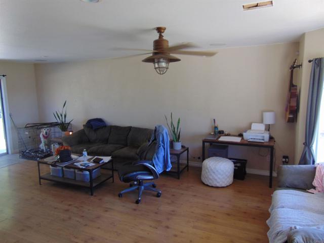 Detail Gallery Image 4 of 25 For 42564 Remora St, Temecula,  CA 92592 - 4 Beds | 2/1 Baths