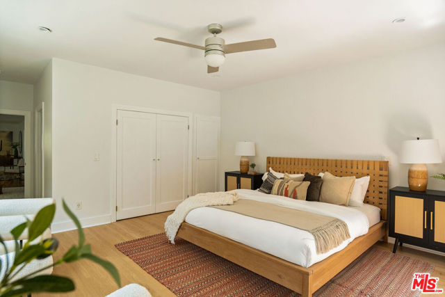 1414 N Coronado Terrace, Los Angeles CA: https://media.crmls.org/mediaz/08efcff1-22aa-4e08-bb17-0da567c4392d.jpg