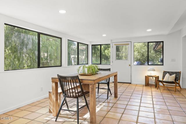 518 S Ventura Street, Ojai CA: https://media.crmls.org/mediaz/08efdb91-8516-47f6-b7ac-c0af17566806.jpg