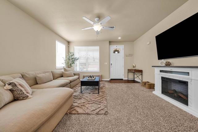 21 Sycamore Street, Greenfield CA: https://media.crmls.org/mediaz/08f00f13-45d5-48c1-bcd0-a40aeae6d879.jpg