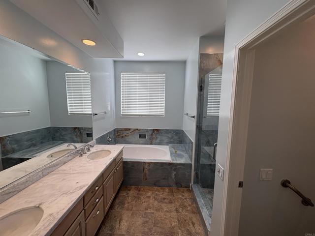 Detail Gallery Image 21 of 34 For 3365 Genoa Way #138,  Oceanside,  CA 92056 - 2 Beds | 2 Baths