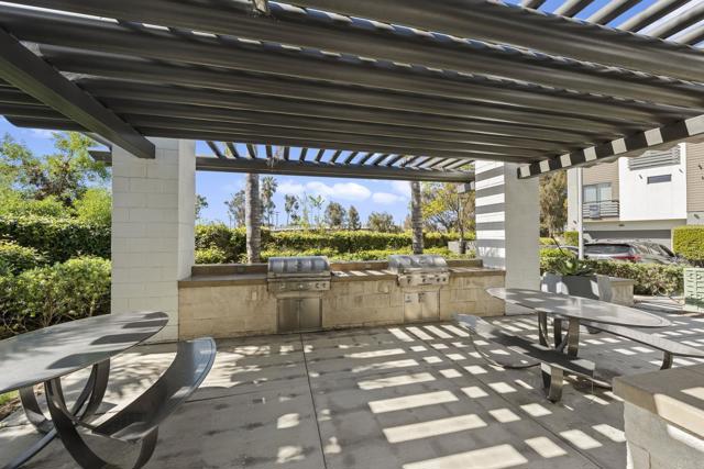 Detail Gallery Image 36 of 57 For 2563 State St, Carlsbad,  CA 92008 - 2 Beds | 2/2 Baths