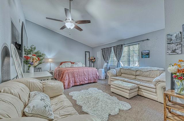 6640 Kim Ann Lane, Salinas CA: https://media.crmls.org/mediaz/08f13d7b-817c-4ce0-bcb1-fbb82bedde53.jpg