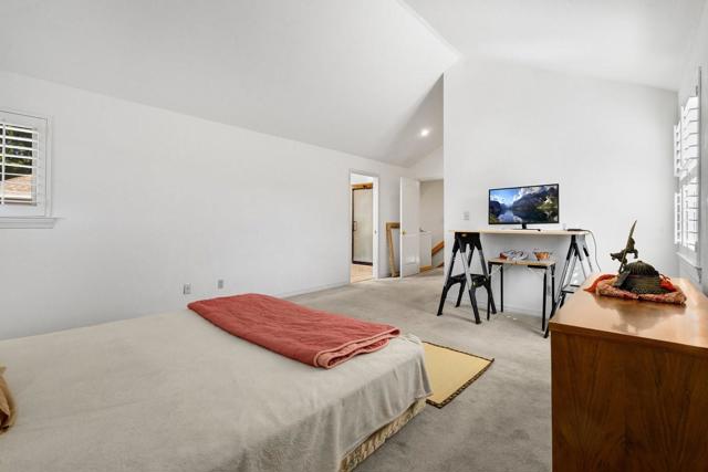 662 W Parr Avenue, Campbell CA: https://media.crmls.org/mediaz/08f3a48a-8495-48c4-ace4-0fa0832d2687.jpg