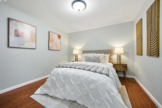 2539 Grande Vista Ave, Oakland CA: https://media.crmls.org/mediaz/08f54c8e-6dd9-4f21-ac71-1620b7bb5f10.jpg