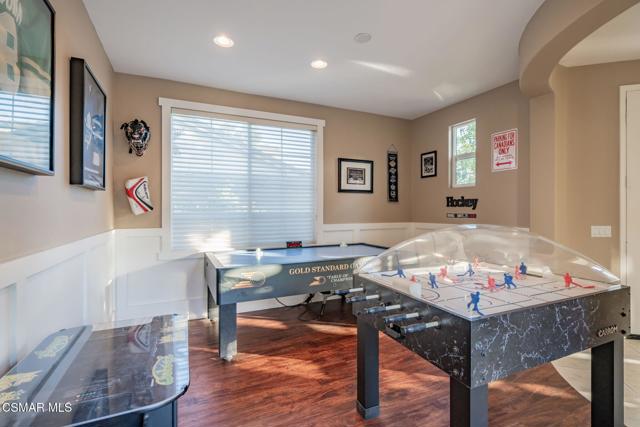 4260 Crabapple Court, Moorpark CA: https://media.crmls.org/mediaz/08f5f08c-2bbd-48a1-9d76-3f30878358f2.jpg