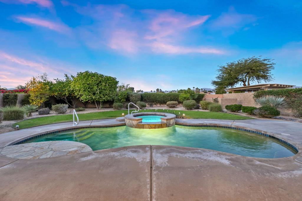 MLS #219139625DA image #4