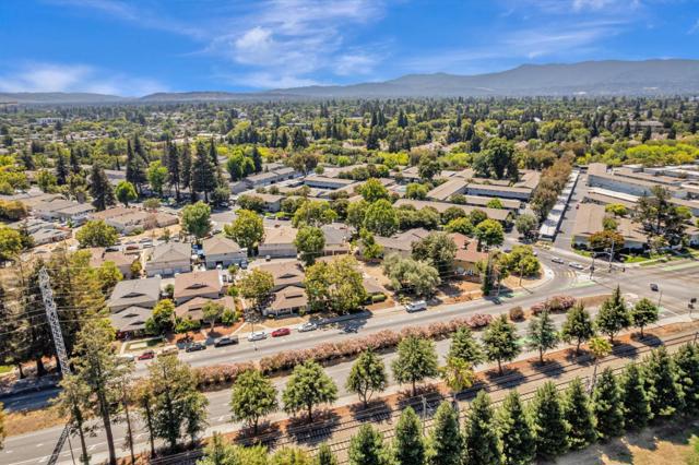 1990 Southwest Expressway, San Jose CA: https://media.crmls.org/mediaz/08f6dc95-f013-4ed6-908d-f037a22ef641.jpg