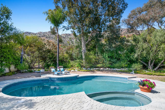 Detail Gallery Image 34 of 45 For 1480 Forest Knoll Dr, Oak Park,  CA 91377 - 4 Beds | 3 Baths