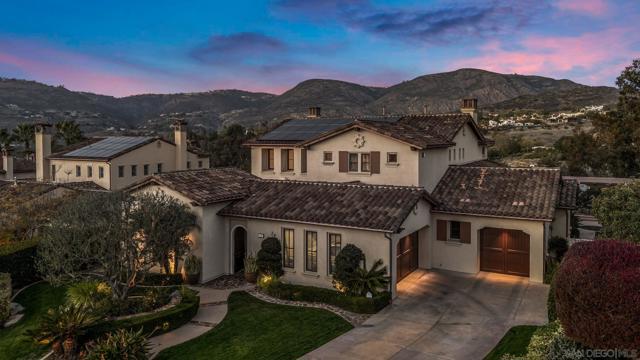 8117 Lamour Ln, San Diego CA: https://media.crmls.org/mediaz/08f8907a-4147-4171-b1eb-58c8821e300b.jpg