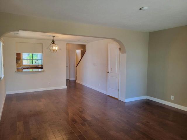 6125 Thornton Avenue, Newark CA: https://media.crmls.org/mediaz/08fa1bfb-e682-4808-816e-875d10d84543.jpg