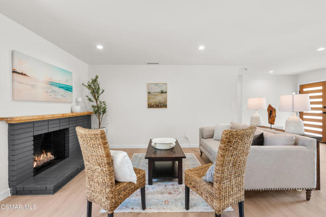 3167 Waco Avenue, Simi Valley CA: https://media.crmls.org/mediaz/08fa4f95-d7da-4862-98f7-7159104dca71.jpg