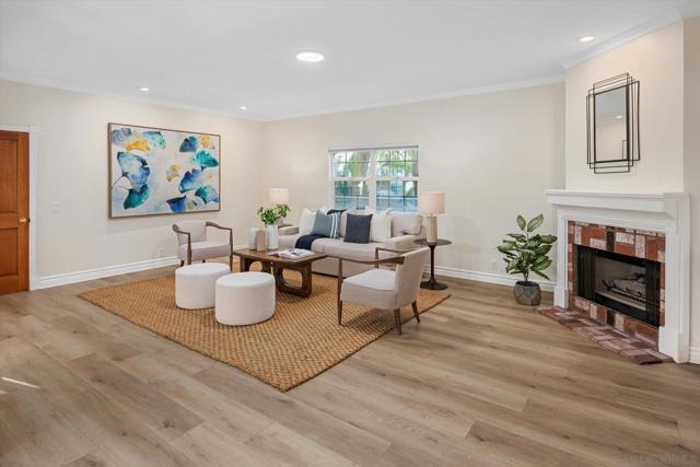 260 H Avenue, Coronado CA: https://media.crmls.org/mediaz/08fd84f6-68f4-4607-933d-dd1f99b7095c.jpg