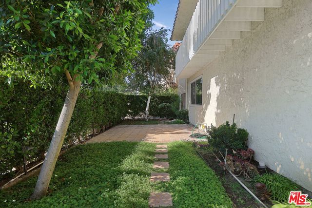 4248 Troost Avenue, Studio City, California 91604, ,Multi-Family,For Sale,Troost,24427895