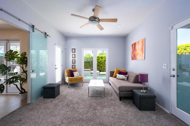 590 N Plaza Amigo, Palm Springs, CA 92262
